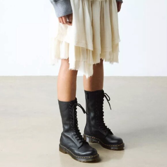 Dr. Martens 1B99 Virginia Leather Mid Calf Boots - Picture 12 of 12